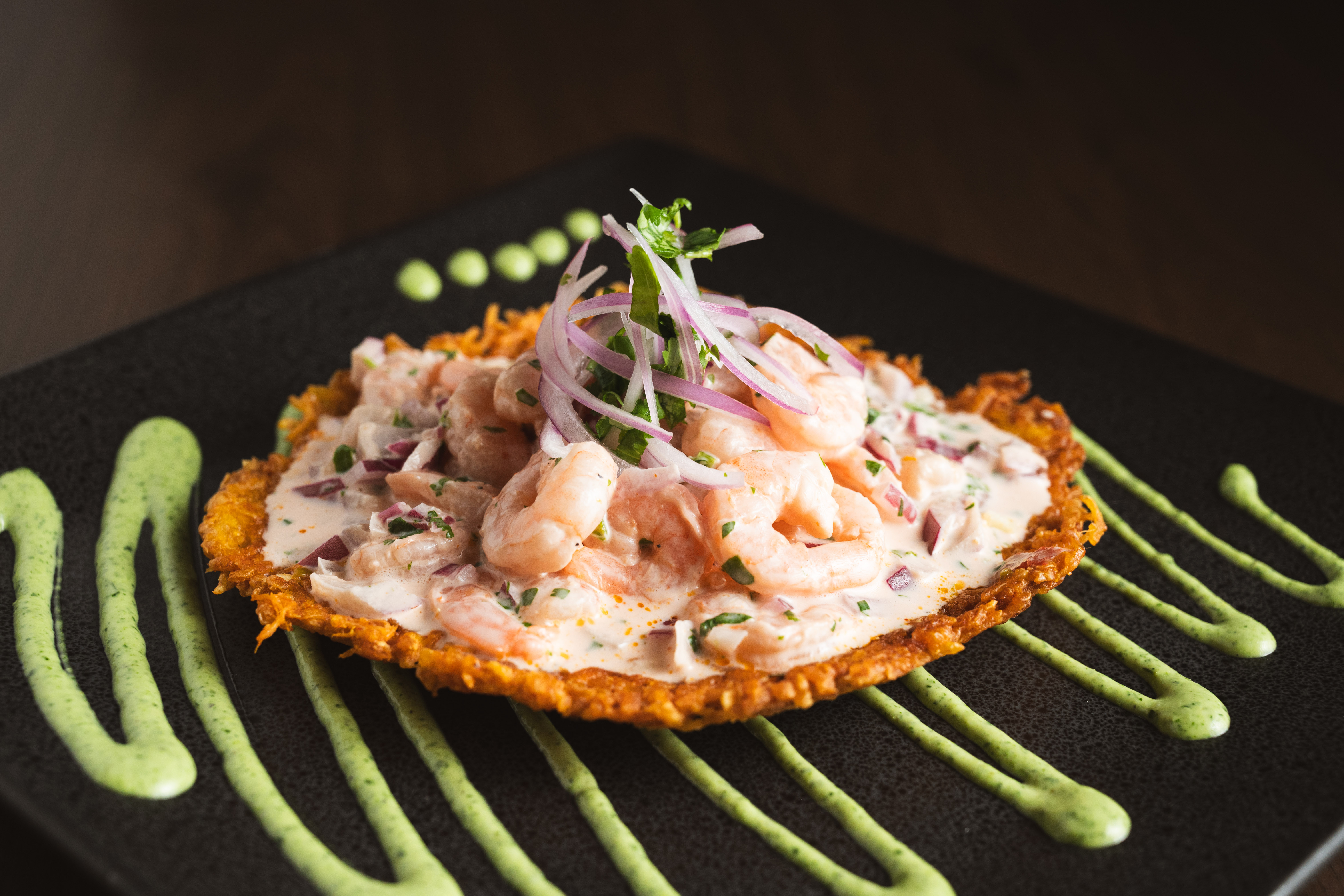 Colombian ceviche toston / Tostón de ceviche colombiano